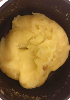 A picture of Kesari bath.