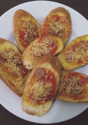 Foto resep Garlic Bread rasa Pizza KW 😂
