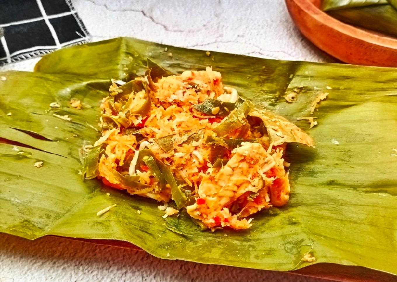 Botok Tempe Daun Kencur