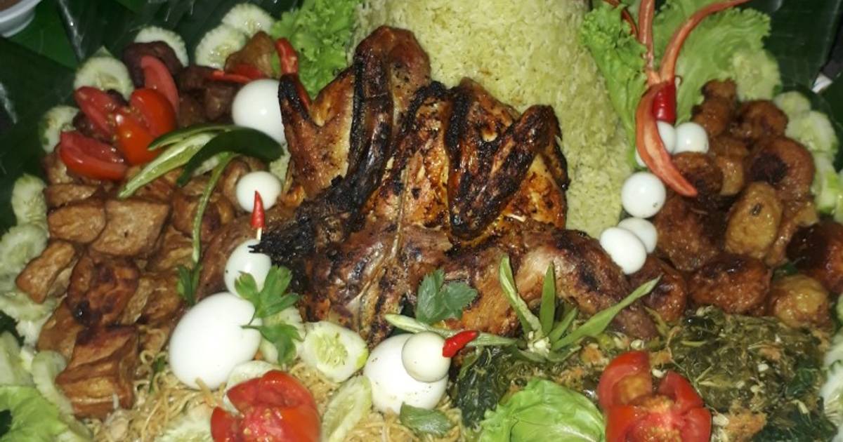 Resep Tumpeng nasi  hijau A la ku oleh chayara Cookpad