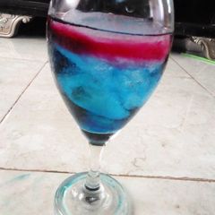 A picture of Electric lemonale.