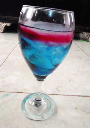 A picture of Electric lemonale.