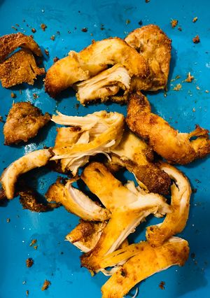 A picture of Air fried chicken.