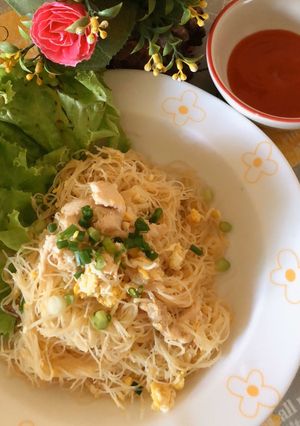 รูปของ ก๋วยเตี๋ยวคั่วไก่(เส้นหมี่)