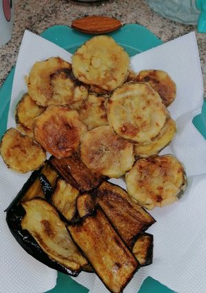 Φωτογραφία της συνταγής 🥔 Κολοκυθάκια, μελιτζάνες στο τηγάνι. 🍆 Και πατάτες!