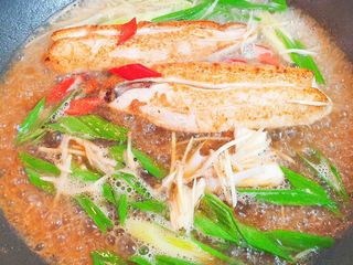 青蒜烏魚膘