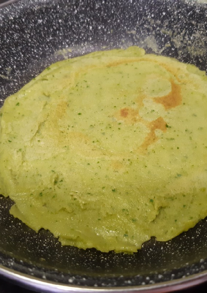 Una foto de Crepes de harina de trigo sarraceno y espinacas en Thermomix