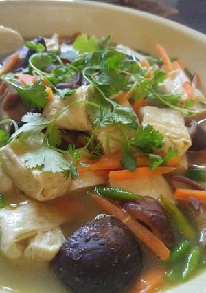 Foto resep Kembang tahu dgn jamur (vege)