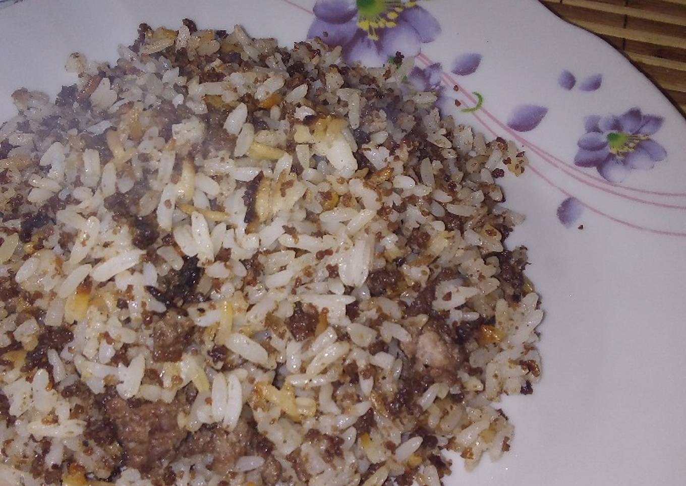 Arroz con carne molida