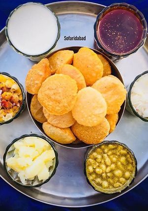 A picture of Pani Puri.