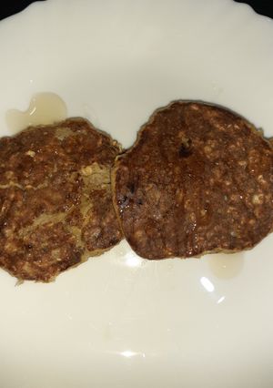 A picture of Healthy banana oat pancakes.