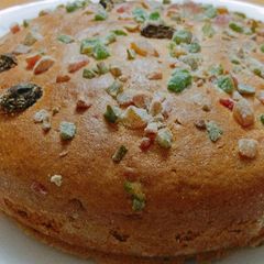 A picture of Tutti Fruitti Cake.