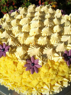Foto di Torta Mimosa alle fragole 🍓🍓🍓