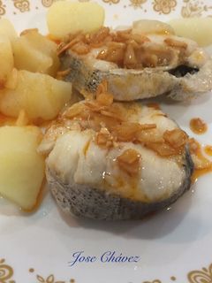 Una foto de Merluza a la Gallega