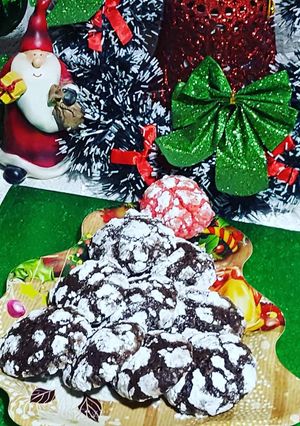 O poză a rețetei Fursecuri crăpate cu ciocolată 🎄.
