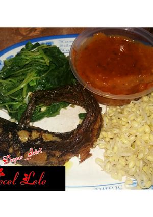 Foto resep Pecel Lele ala Kantin Kampus