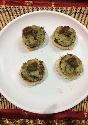 A picture of Canapés.