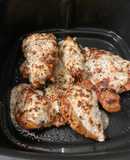 Everything bagel chicken with creamy scallion sauce