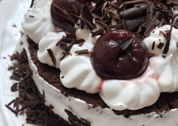 BLACK FOREST CAKE 🎂🎂🎂