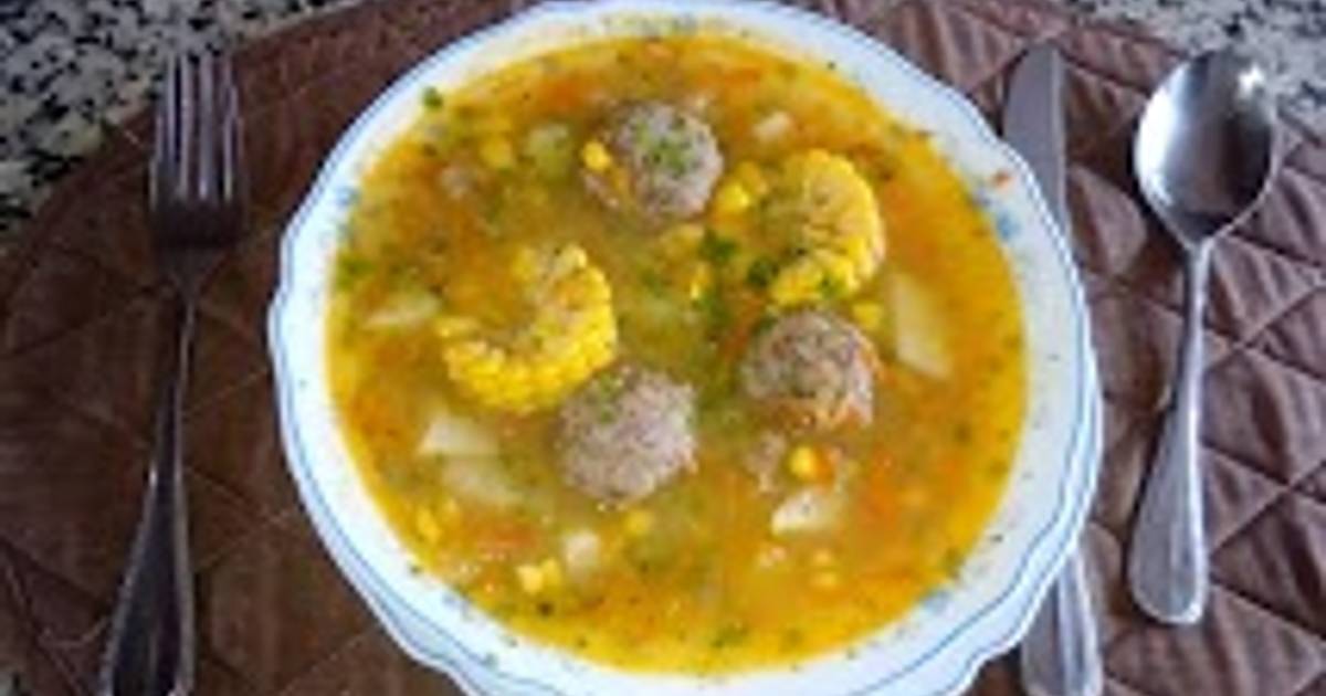 Sopa de albóndigas Receta de Rosa Padrón Argentó- Cookpad