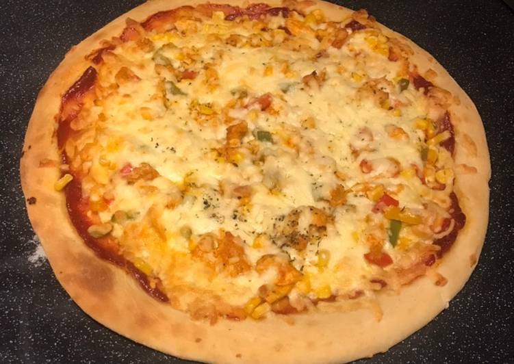 Steps to Make Super Quick Homemade Chicken tikka pizza