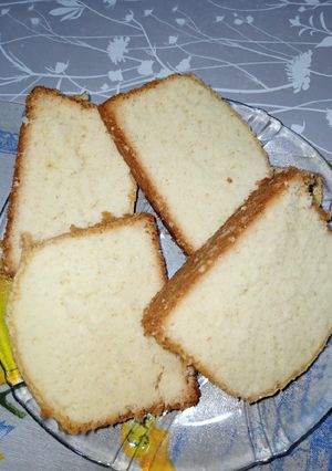 A picture of Plain cake.