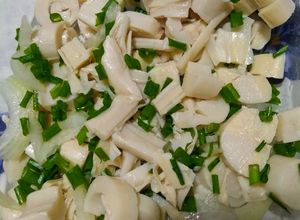 Foto de Salada de pupunha  e cebola