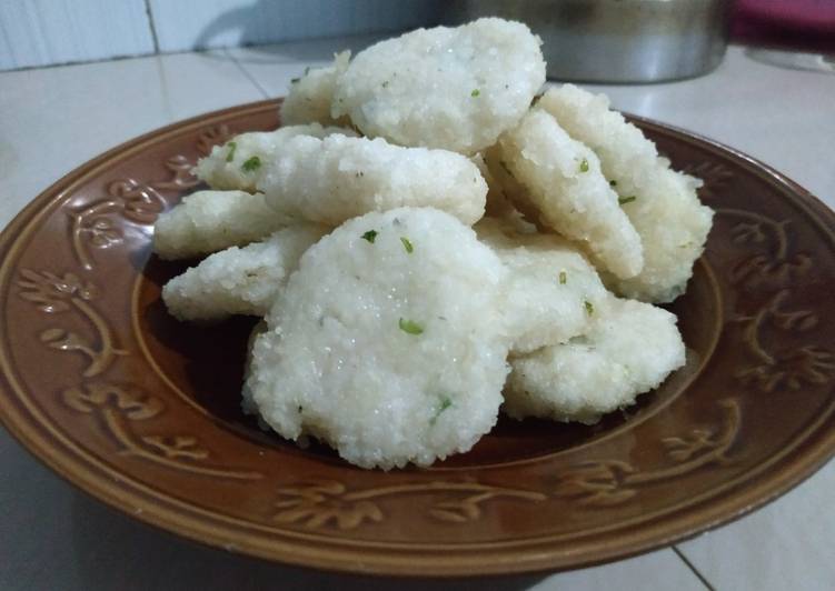 81. Cireng Nasi