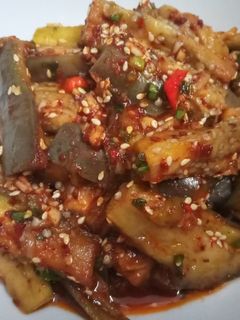 Foto resep Gaji Namul (Salad Terong Kukus Korea)