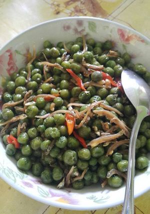 Foto resep Tumis leunca ikan teri