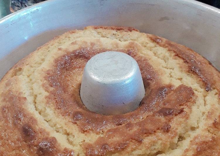 Bolo de limão e quark com lemon curd