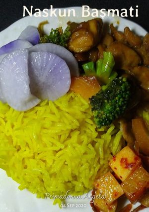 A picture of Naskun--Nasi Kuning--Basmati (Yellow Basmati).