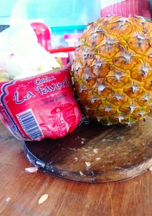 Una foto de Fresco 😋 jugo de chicha con piña