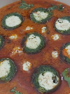 ચીઝી પાલક- પનીર કોફતા કરી(cheese palak paneer kofta curry in Gujarati) રેસીપી મુખ્ય ફોટો