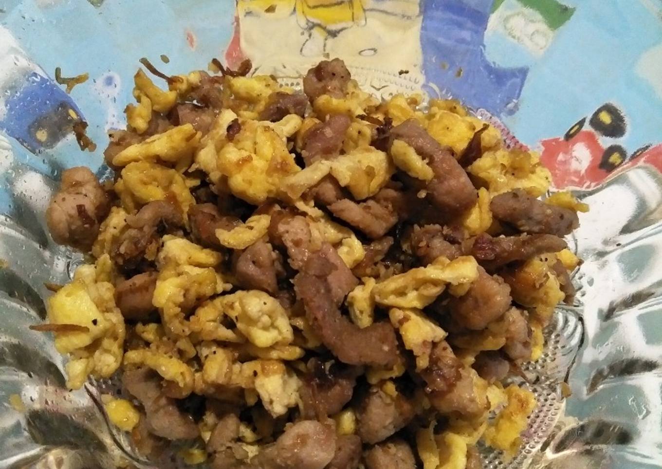 Orak - arik telor & daging babi (non halal)