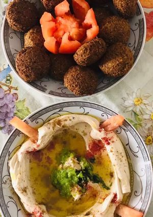 A picture of Hummus and Falafel Appetizer.