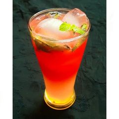 A picture of Sunset Mocktail.