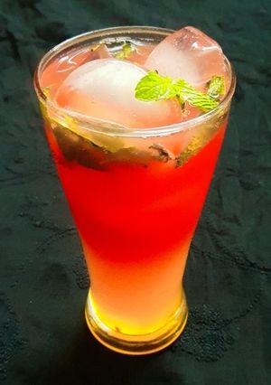 A picture of Sunset Mocktail.