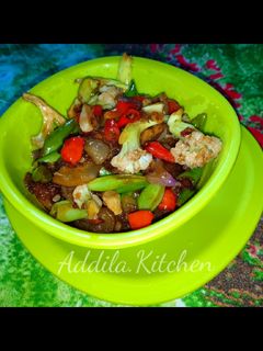 Foto resep Oseng Kikil Sapi Pedas