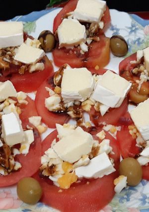 Foto principal de Ensalada con quesos