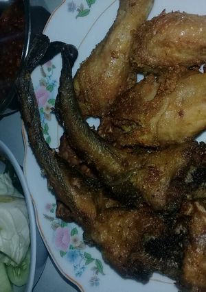 Foto resep Ayam dan lele goreng simpel #bantu manten baru#