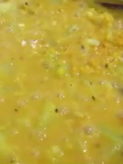சுரைக்காய் மசூர் தால் (suraikai masoor dal recipes in Tamil) செய்முறை முக்கிய புகைப்படம்
