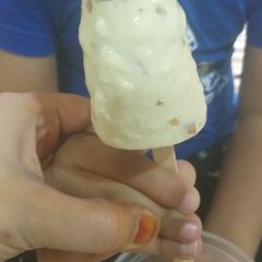A picture of Malai khoya kulfi.