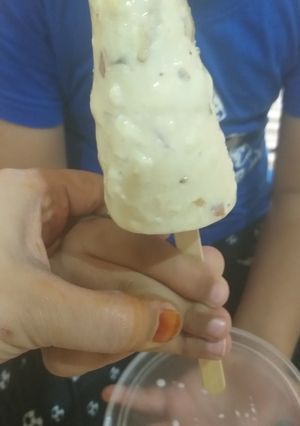 A picture of Malai khoya kulfi.
