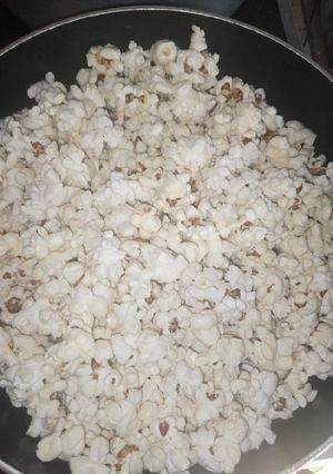 Popcorn gurguzo ainihin hoton girkin