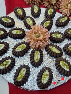 عکسی از دستور شیرینی شکلاتی 😋