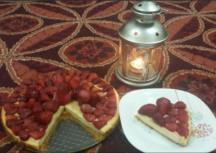 Recipe of Favorite Baked Strawberry Cheesecake