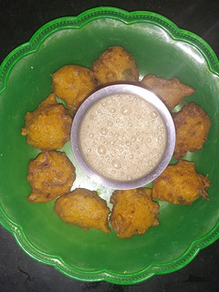 மோர் வடை (Mor vadai recipe in tamil) செய்முறை முக்கிய புகைப்படம்