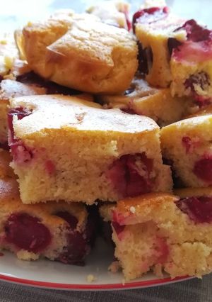 Gm meggyes piskóta cukormentes recept fotója