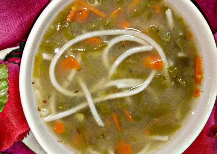 5 Easy Dinner Mixveg_oats_noodles_soup